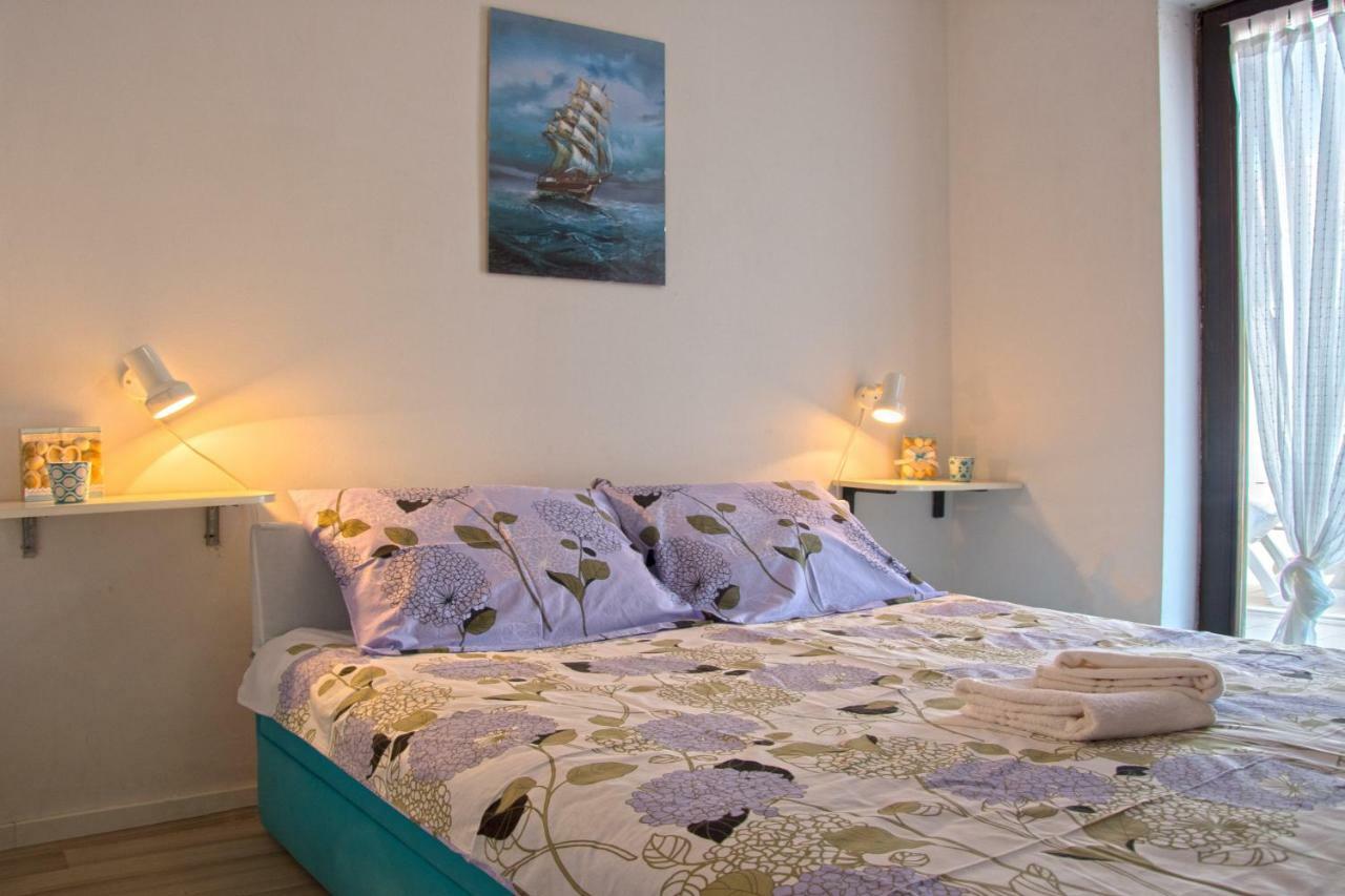 Apartments Jadranovo Ngoại thất bức ảnh